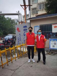 市文旅集團(tuán)一線戰(zhàn)“疫”之：“帥飛了”組合秒變“救火勇士”，“暖心”大白全心全意為居民服務(wù)